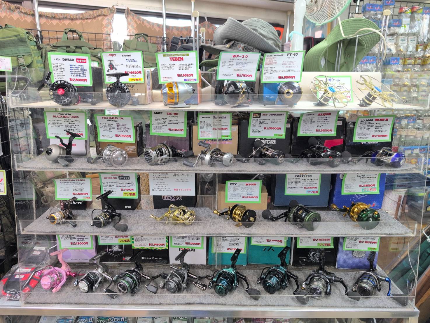 【神奈川県】【釣具店の閉店在庫を丸ごと買取しました｜棚25本・数万点規模の事例】