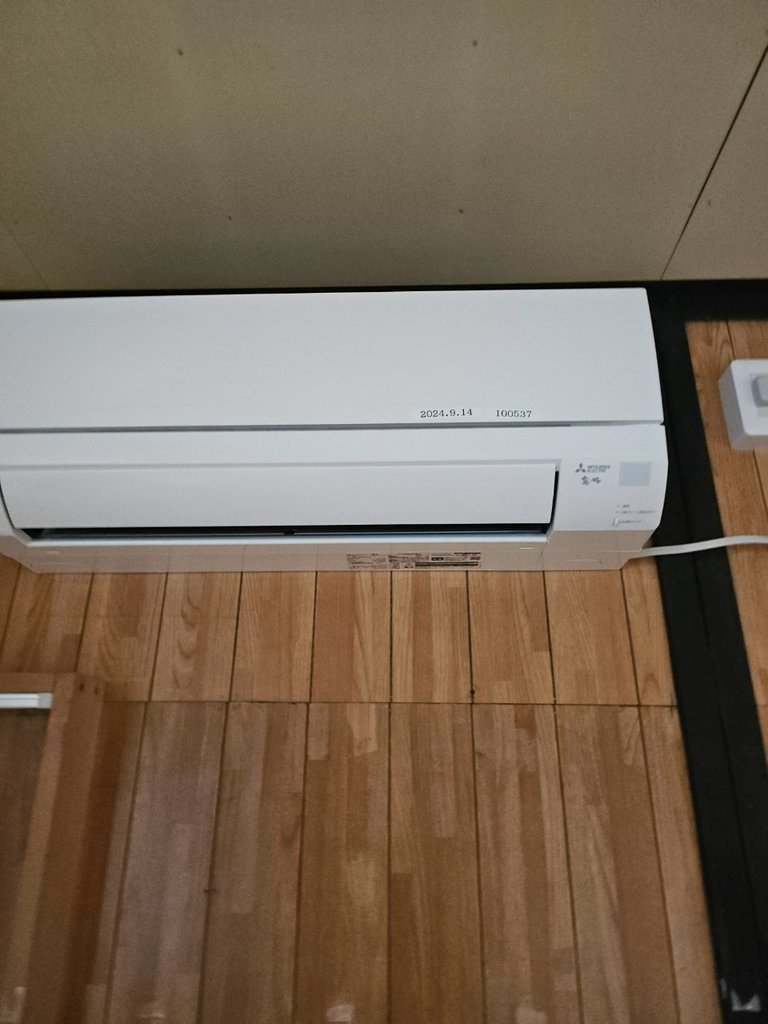 浜松市の病院様より買取したエアコン