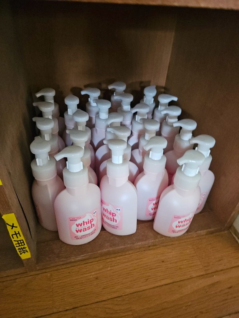 浜松市の病院様より買取したハンドソープ