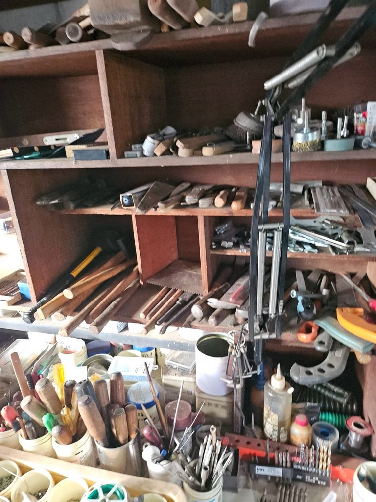 浜松市の病院様より買取した工具棚